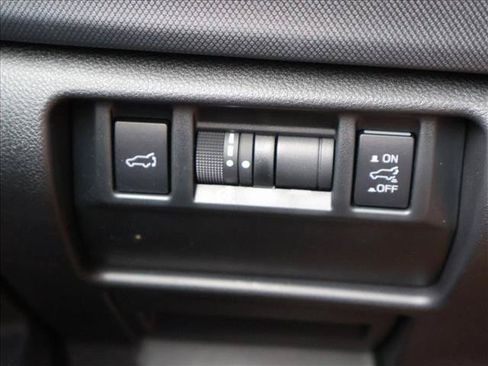 Used 2026 Subaru Forester Limited AWD/4WD image 16