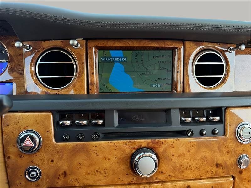 Used 2006 Rolls-Royce Phantom Sedan RWD image 92