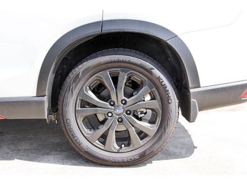 Used 2023 Subaru Forester Sport image 32