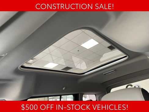 Used 2020 Ford Transit Connect Titanium FWD image 10