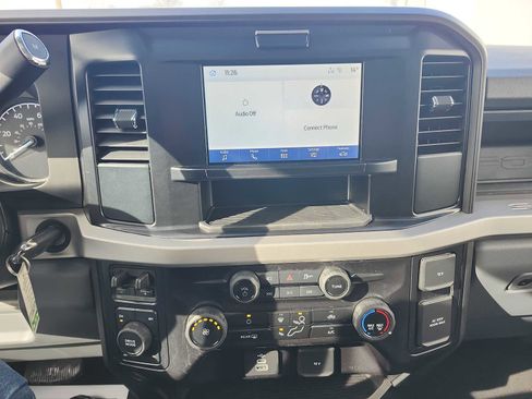 Used 2025 Ford F250 XL w/ STX Appearance Package image 13