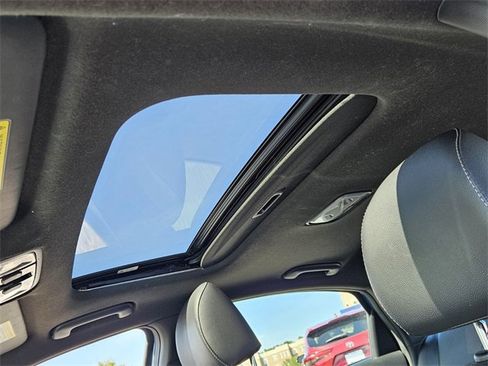 Used 2023 Kia Forte GT-Line w/ GT-Line Premium Package image 5