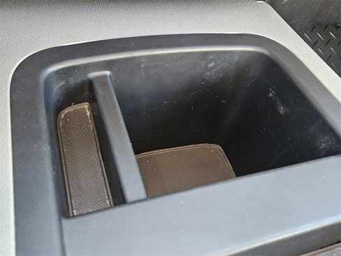 Used 2008 Chevrolet Silverado 2500 LT w/ 2LT Convenience Package image 23