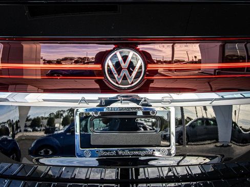 New 2026 Volkswagen Atlas SE image 16