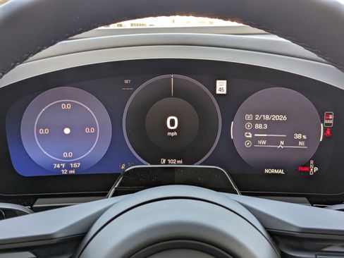 New 2026 Porsche Macan 4 Electric AWD/4WD image 16
