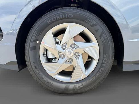 New 2026 Hyundai Sonata SE FWD image 9