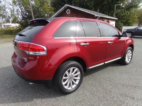 Used 2015 Lincoln MKX Base AWD 4dr SUV w/ Equipment Group 102A image 9
