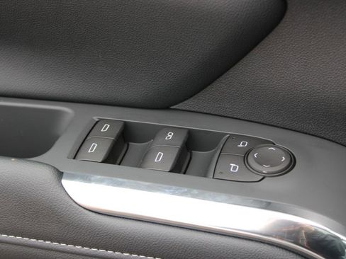 New 2026 Chevrolet Traverse LT w/ Sun and Wheel Package image 35