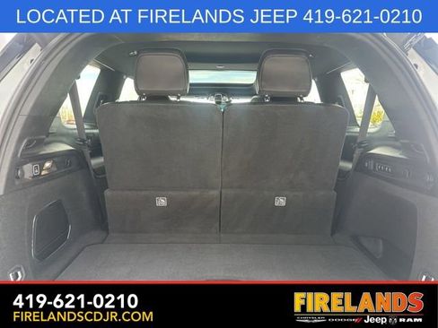 Used 2023 Jeep Grand Cherokee L Overland image 13