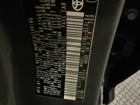 Used 2023 Toyota Corolla LE image 36