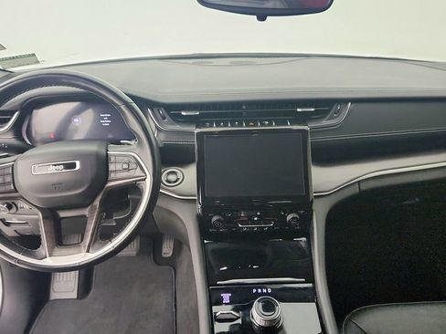 Used 2022 Jeep Grand Cherokee L Limited image 24