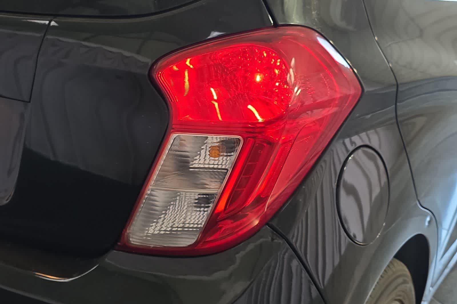 Used 2021 Chevrolet Spark LT FWD image 13