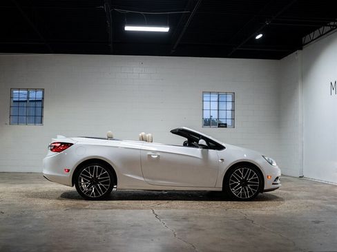 Used 2016 Buick Cascada Premium FWD image 4