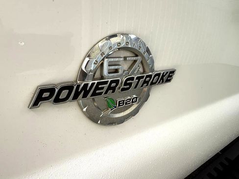 Used 2013 Ford F250 XLT w/ XLT Value Pkg image 32