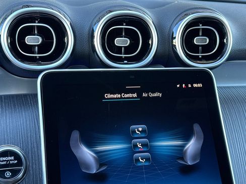 New 2026 Mercedes-Benz GLC 300 image 19