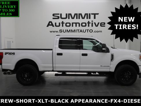 Used 2022 Ford F250 XLT w/ Black Appearance Package image 1