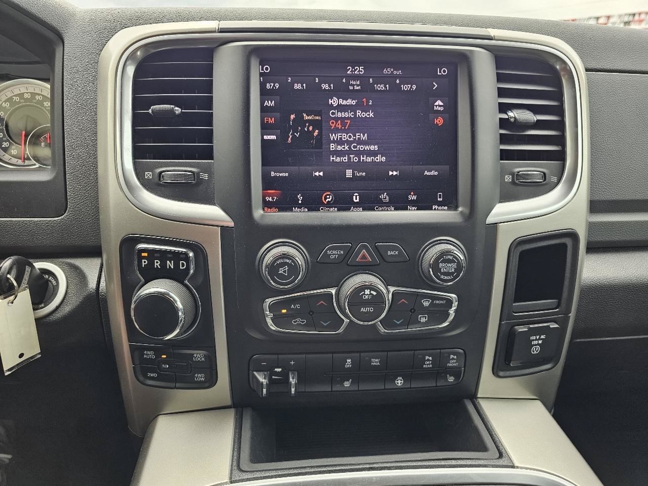 Used 2018 RAM 1500 Big Horn AWD/4WD image 14