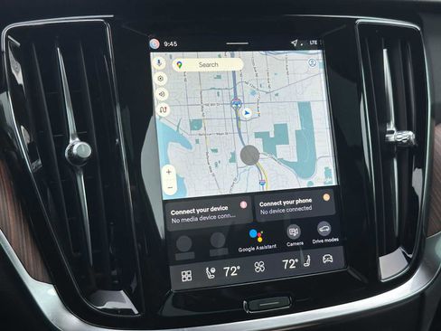 New 2026 Volvo V60 B5 Cross Country Plus w/ Climate Package image 27