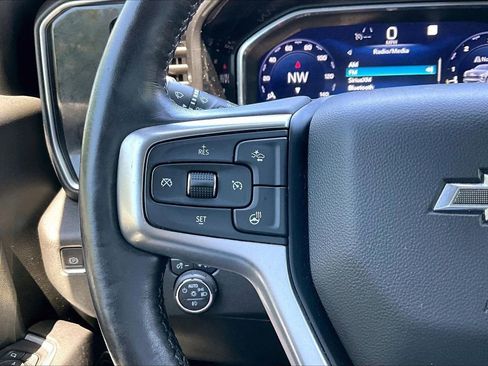 Used 2023 Chevrolet Silverado 1500 RST AWD/4WD image 27
