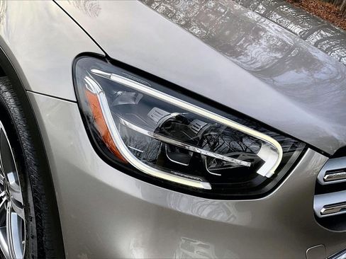 Used 2020 Mercedes-Benz GLC 300 4MATIC image 31