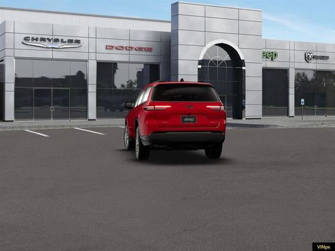 New 2026 Jeep Grand Cherokee L 4WD image 13