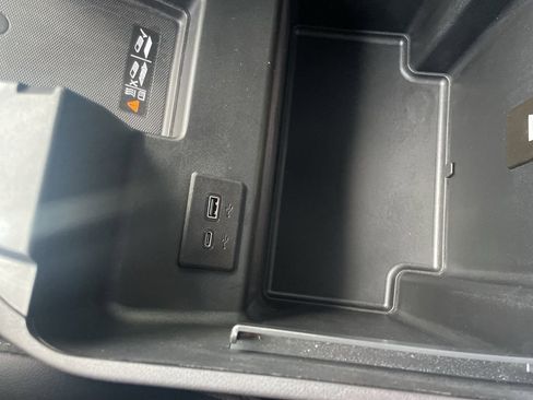 Used 2024 Chevrolet Silverado 1500 ZR2 w/ Technology Package image 39