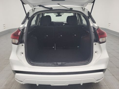 Used 2024 Nissan Kicks S FWD image 29