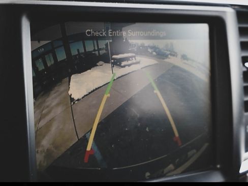 Used 2017 RAM 1500 Laramie w/ Convenience Group image 4