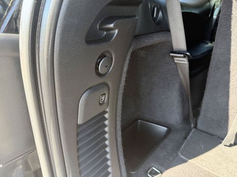 Used 2022 Dodge Durango GT RWD image 25