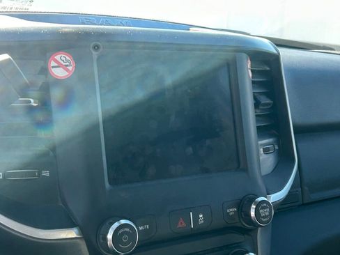 Used 2024 RAM 2500 Big Horn image 26