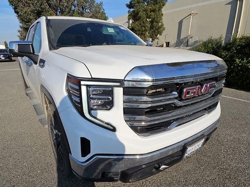 Used 2023 GMC Sierra 1500 SLT w/ SLT Premium Package RWD image 2