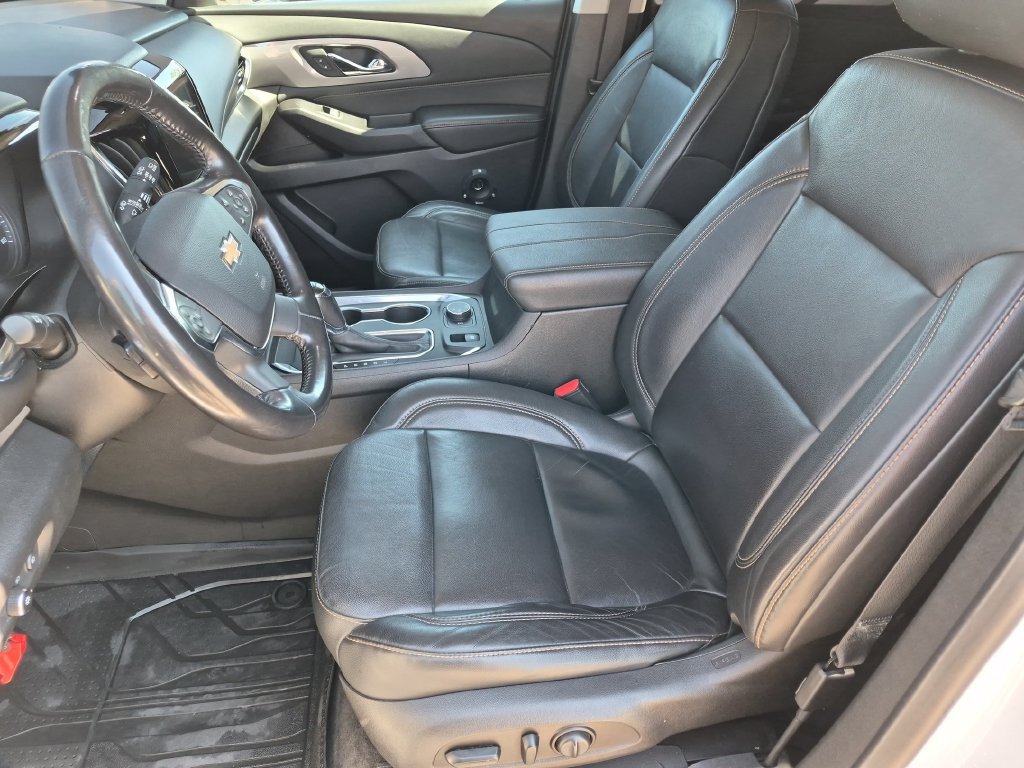 Used 2019 Chevrolet Traverse RS w/ LPO, Floor Liner Package AWD/4WD image 15
