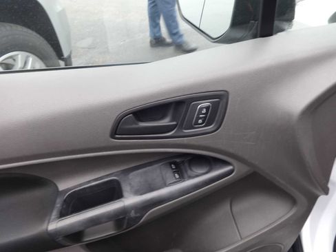 Used 2022 Ford Transit Connect XL image 13