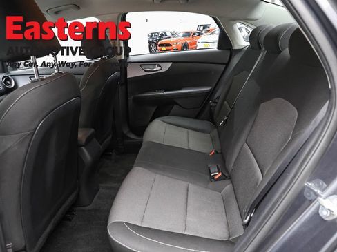 Used 2024 Kia Forte LXS FWD image 18
