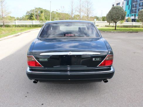 Used 1997 Jaguar XJ6 image 6