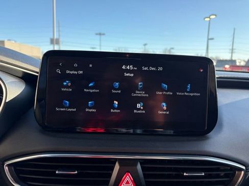 Used 2023 Hyundai Santa Fe SEL image 18