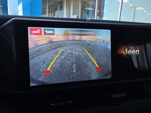 Used 2024 Jeep Wrangler Sahara w/ Technology Group image 28