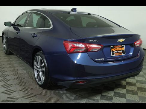 Used 2022 Chevrolet Malibu LT image 13