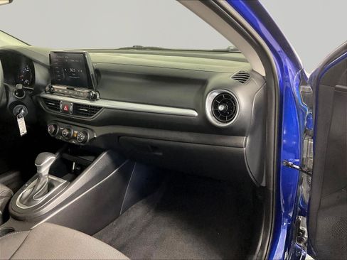 Used 2023 Kia Forte LXS w/ LXS Technology Package FWD image 25