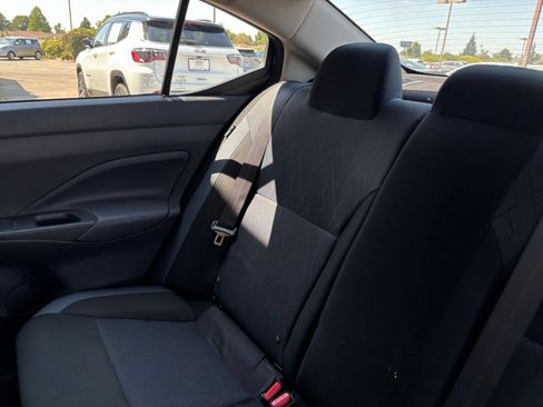 Used 2025 Nissan Versa SV FWD image 38