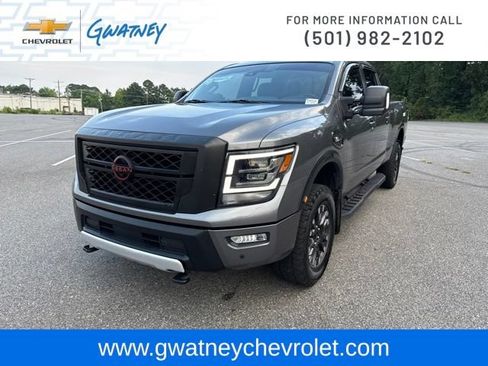 Used 2023 Nissan Titan PRO-4X w/ Pro-4x Convenience Package AWD/4WD image 1