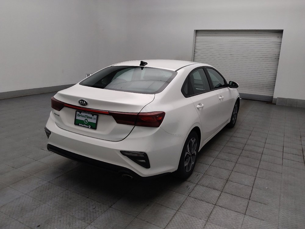 Used 2020 Kia Forte LXS FWD image 9