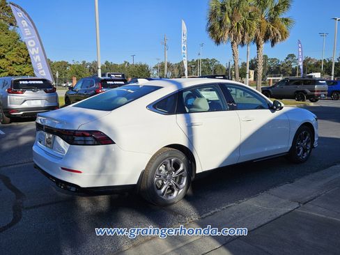 New 2025 Honda Accord EX-L image 5