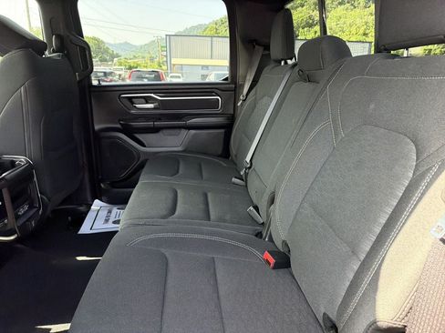 Used 2025 RAM 1500 Big Horn AWD/4WD image 13