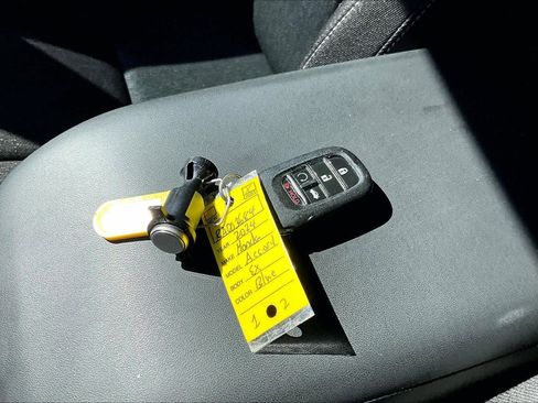 Used 2024 Honda Accord EX image 13