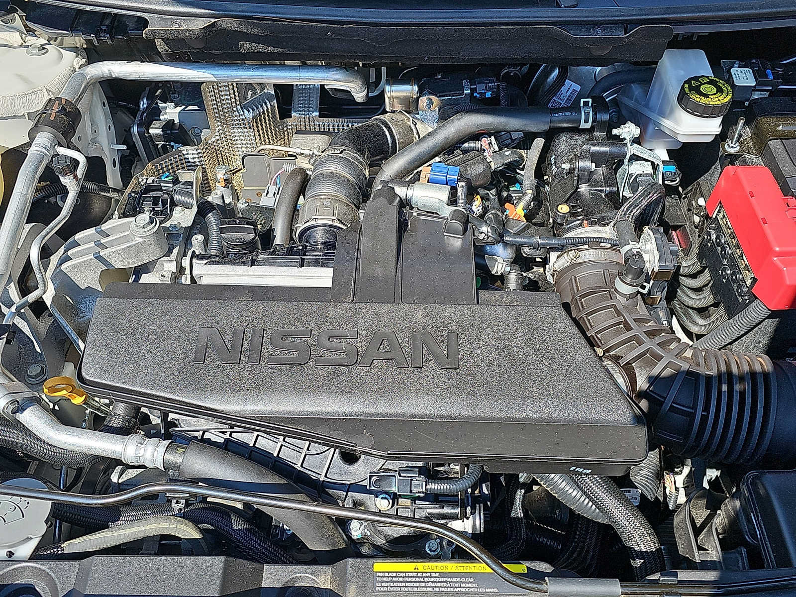 Used 2025 Nissan Rogue S AWD/4WD image 27