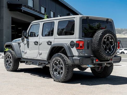 Used 2023 Jeep Wrangler Unlimited Rubicon 4xe w/ Cold Weather Group AWD/4WD image 2