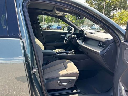 New 2026 Audi Q3 quattro 2.0T AWD/4WD image 42