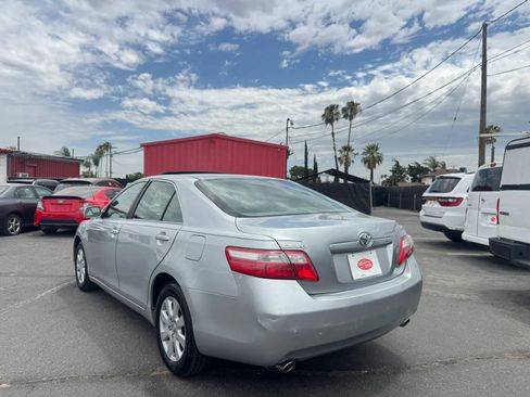 Used 2007 Toyota Camry XLE FWD image 5