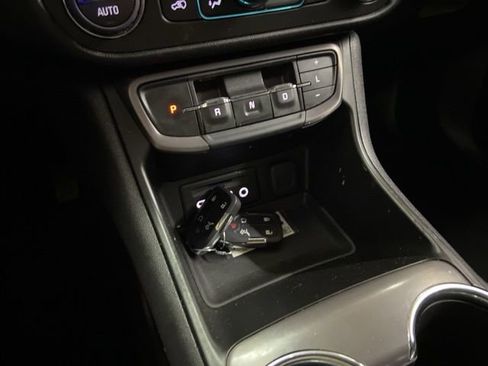 Used 2024 GMC Terrain AT4 w/ Tech Package image 58